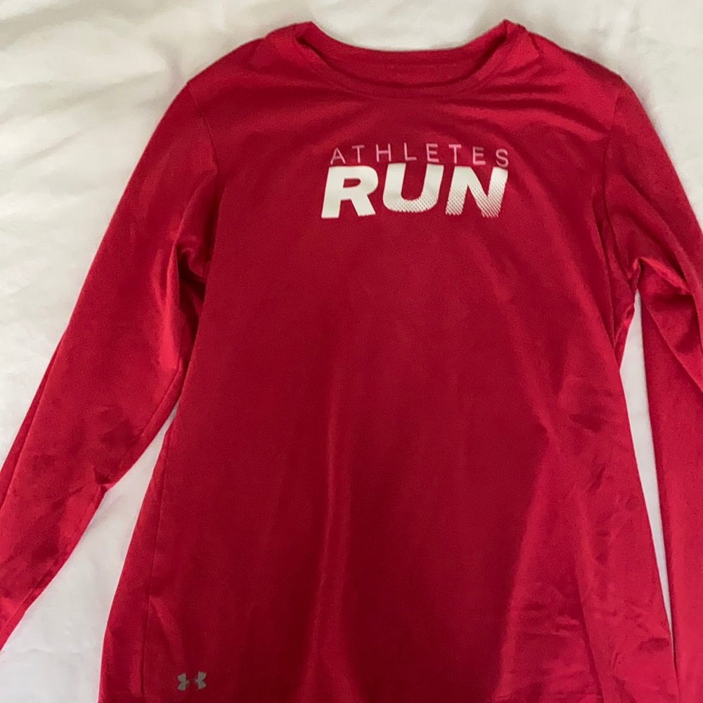 Pink Underarmour Shirt